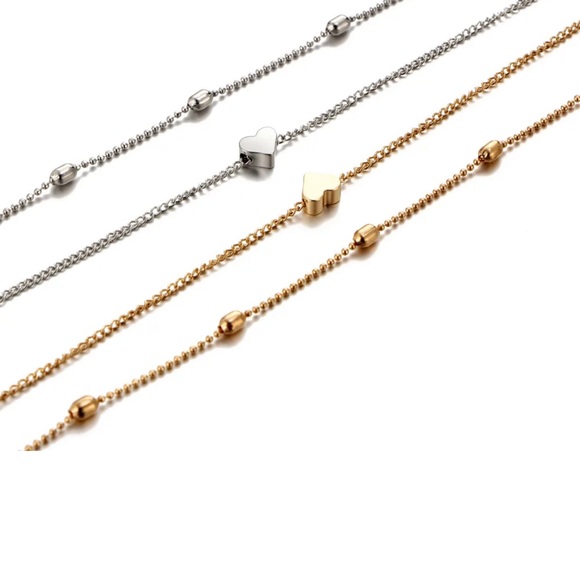 Layered Gold Small Heart Pendant Necklace - Picture 4 of 5